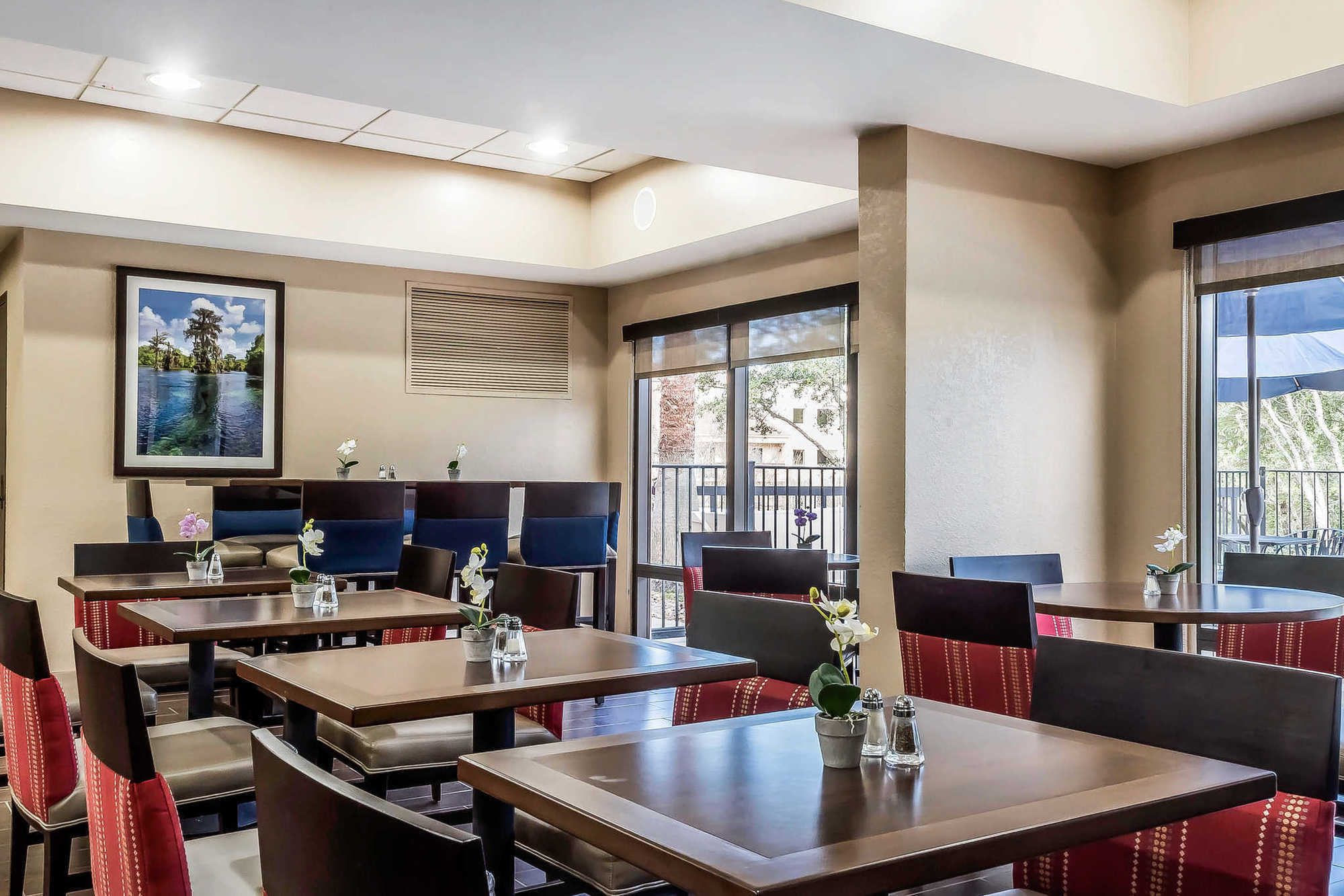 Comfort Suites Tallahassee Capitol - University Area Kemudahan gambar